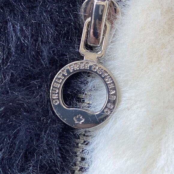 NOIZE Vegan Fur Jacket Women Sz XS Black & White Short Length Front Pockets - Picture 6 of 14